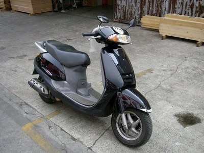 Honda Lead 100