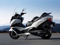   Honda Silverwing 600